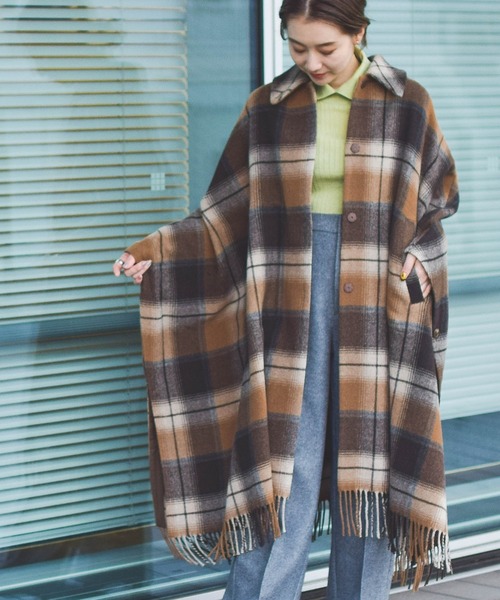 BEAMS LIGHTS（ビームスライツ）の「BEAMS LIGHTS / フリンジ チェック ケープ（その他アウター・レディース・ブラック/ブラウン・ONE SIZE）」の19枚目の写真