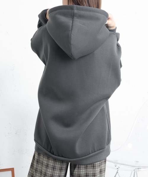 PairPair(ペアペア)の「カップル刺繍フーディー(ユニセックス)(パーカー・レディース・アイボリー/ベージュ/スミクロ・MEDIUM/LARGE)」の18枚目の写真