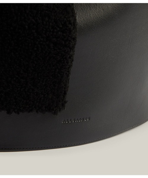 ALLSAINTS（オールセインツ）の「ALPHA LEATHER BACKPACK | ALPHA レザー バックパック（バックパック/リュック・レディース・ブラック・ONE SIZE）」の9枚目の写真