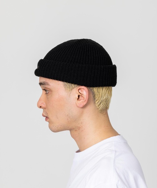 XLARGE（エクストララージ）の「LOGO SHORT LENGTH BEANIE（キャップ・メンズ・ブラック/イエロー/オレンジ/ブルー/グリーン・ONE SIZE）」の11枚目の写真