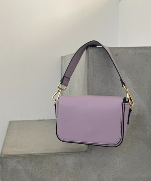 Aunt Marie's（アントマリーズ）の「フラップミニスクエアショルダーバッグ / ハンドバッグ（ハンドバッグ・レディース・ブラック/ピンク/グリーン/キャメル/ライトパープル/アイボリー/ブルー・FREE）」の5枚目の写真