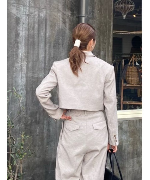 THROW by SLY(スローバイスライ)の「THROW MANNISH CROP TAILOR JK マニッシュ クロップ テイラー ジャケット(テーラードジャケット・レディース・ベージュ/ライトブラック・0/1)」の18枚目の写真