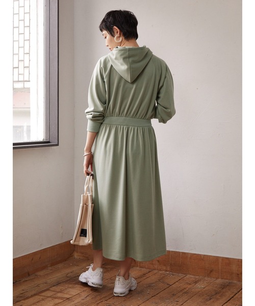armonia（アルモニーア）の「armonia.フード付きカットワンピース＊（ワンピース・レディース・ブラック/ベージュ/グリーン・FREE）」の22枚目の写真