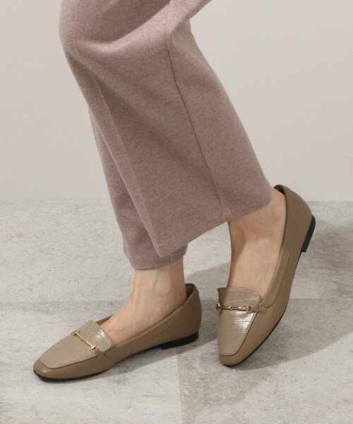 DRESKIP(ドレスキップ)の「◆素材コンビビットローファー(ドレスシューズ・レディース・アイボリー/ブラック/サンドベージュ・25/35/45)」の8枚目の写真