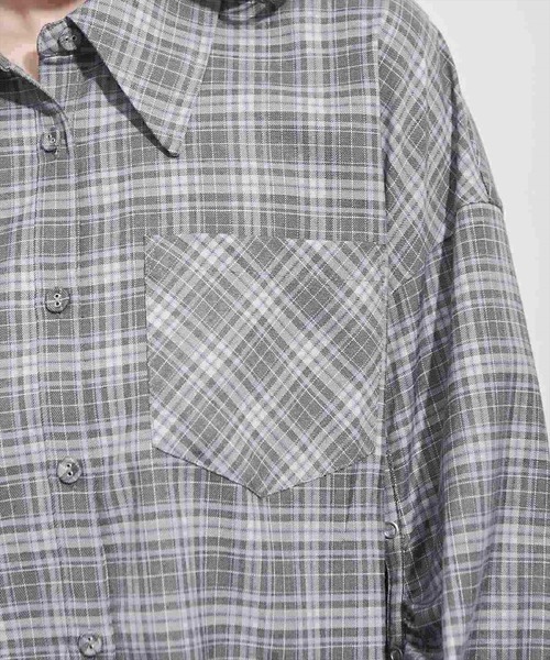 REDYAZEL（レディアゼル）の「リングドットボタンボリュームスリーブシャツ（シャツ/ブラウス・レディース・ライトグレー/オフホワイト/ブラック・FREE）」の8枚目の写真