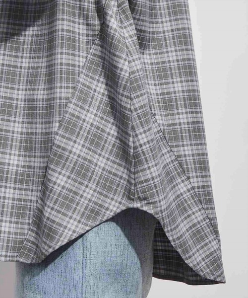 REDYAZEL（レディアゼル）の「リングドットボタンボリュームスリーブシャツ（シャツ/ブラウス・レディース・ライトグレー/オフホワイト/ブラック・FREE）」の18枚目の写真