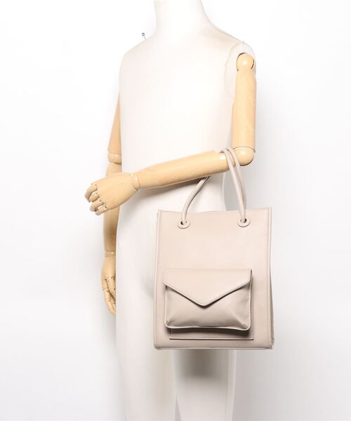 mysty woman（ミスティウーマン）の「マルチWAYトート＆ミニバッグ 269661（トートバッグ・レディース・ブラック/ベージュ・FREE）」の7枚目の写真