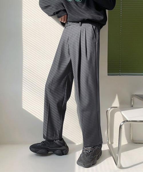 MGV(エムジーヴィー)の「ダブルタックシンプルスラックス(スラックス・メンズ・グレー/ブラック/ホワイト・MEDIUM/LARGE/X-LARGE)」の8枚目の写真