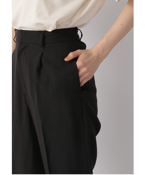 LOWRYS FARM(ローリーズファーム)の「ドライタッチセミワイドパンツ(その他パンツ・レディース・ブラック/ベージュ/ライトグリーン/ダークグレー/マスタード/ピンク系その他/ダークネイビー/ダークベージュ・マルチサイズ)」の14枚目の写真