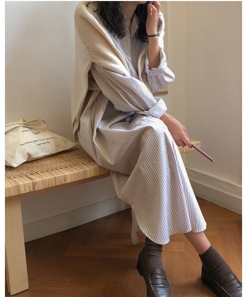 Ritzy(リッツィー)の「ロング丈 カラーストライプシャツワンピース(シャツワンピース・レディース・レッド/ブルー/アイボリー・M/L)」の16枚目の写真