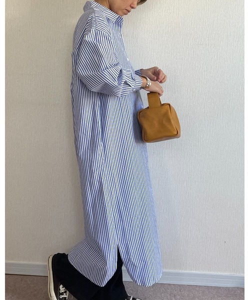 Ritzy(リッツィー)の「ロング丈 カラーストライプシャツワンピース(シャツワンピース・レディース・レッド/ブルー/アイボリー・M/L)」の7枚目の写真