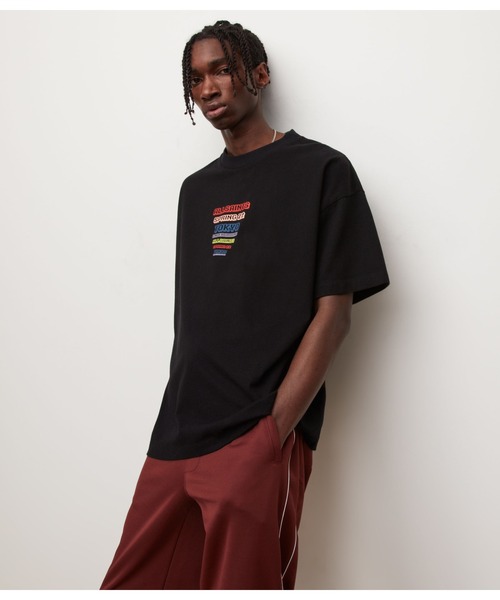 ALLSAINTS（オールセインツ）の「RAIDER ORGANIC COTTON T-SHIRT | RAIDER オーガニック コットン Tシャツ（Tシャツ/カットソー・メンズ・ブラック・S/L/M/XS）」の4枚目の写真