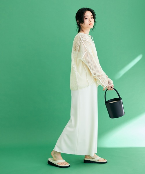 ADAM ET ROPE'（アダムエロペ）の「パターンメッシュプルオーバー（Tシャツ/カットソー・レディース・ブラック/キナリ・FREE）」の17枚目の写真