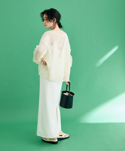 ADAM ET ROPE'（アダムエロペ）の「パターンメッシュプルオーバー（Tシャツ/カットソー・レディース・ブラック/キナリ・FREE）」の11枚目の写真