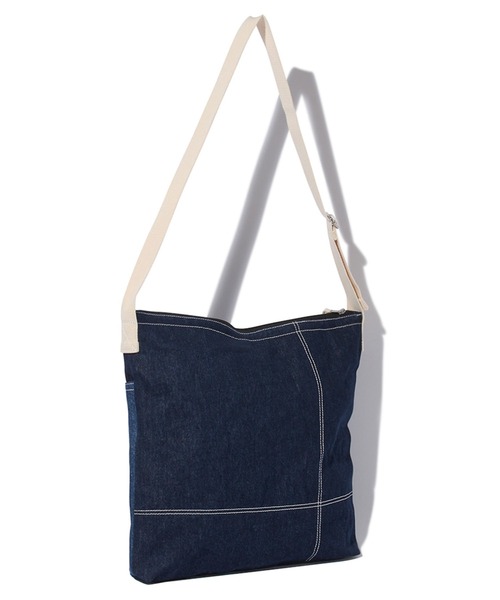 Levi's（リーバイス）の「LEVI’S(R) ACCESSORY PATCHWORK CARRY ALL（ショルダーバッグ・メンズ・ブルー・OS）」の13枚目の写真