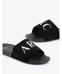 ARMANI EXCHANGE | 【A|X アルマーニ エクスチェンジ】ロゴ　フラットサンダル/シャワーサンダル(サンダル)