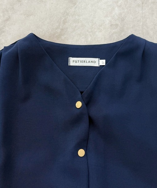 セール】ショルダータックVネック半袖ブラウス（シャツ/ブラウス