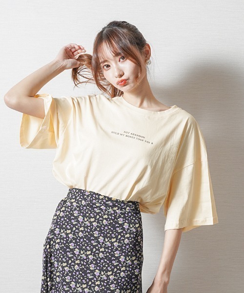 leune(ルネ)の「【leune】ベーシックロゴTシャツ(Tシャツ/カットソー・レディース・ピンク/ホワイト系・MEDIUM)」の5枚目の写真