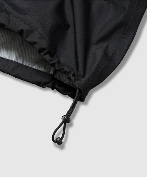 HOLIDAY(ホリデイ)の「WIND JACKET (WATER PROOF) ウィンドジャケット (ウォータープルーフ)(ナイロンジャケット・レディース・ブラック/ベージュ・ONE SIZE)」の12枚目の写真