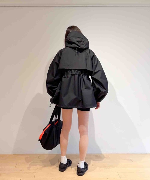HOLIDAY(ホリデイ)の「WIND JACKET (WATER PROOF) ウィンドジャケット (ウォータープルーフ)(ナイロンジャケット・レディース・ブラック/ベージュ・ONE SIZE)」の17枚目の写真
