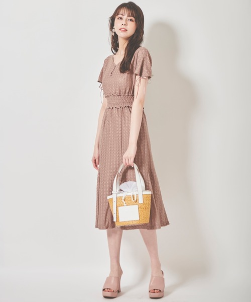 31 Sons de mode（トランテアン　ソン　ドゥ　モード）の「ラッセルレースワンピース（ワンピース・レディース・オフホワイト/モカ・38/36）」の22枚目の写真