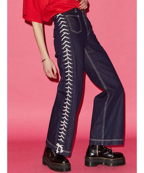 jouetie(ジュエティ)の「フロントポケットレースアップデニム(デニムパンツ・レディース・ブルー/ライトブルー/ブラック・MEDIUM/SMALL)」の3枚目の写真