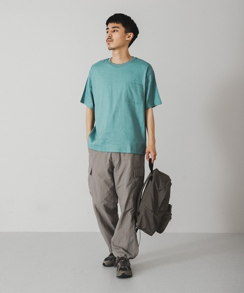 URBAN RESEARCH DOORS（アーバンリサーチドアーズ）の「ストレッチリネンクルーネックTシャツ（シャツ/ブラウス・メンズ・グレー/ブルー/ブラウン/ブラック/オレンジ・MEDIUM/LARGE）」の17枚目の写真