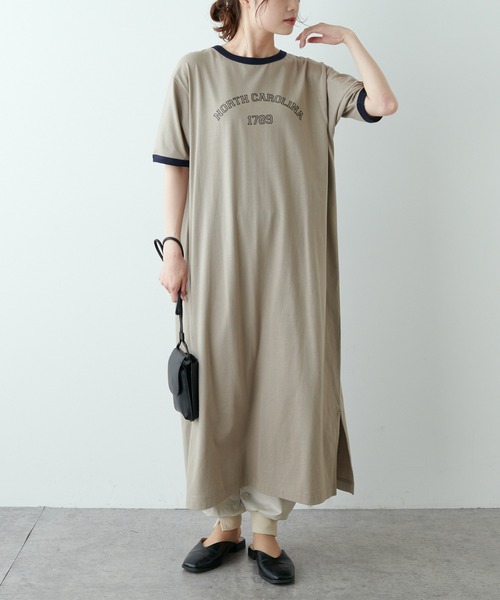 PUAL CE CIN（ピュアルセシン）の「リンガー カレッジロゴ カットソーワンピース（ワンピース・レディース・ネイビー/ナチュラル/グレイッシュベージュ・FREE）」の2枚目の写真