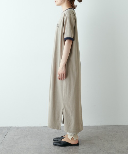 PUAL CE CIN（ピュアルセシン）の「リンガー カレッジロゴ カットソーワンピース（ワンピース・レディース・ネイビー/ナチュラル/グレイッシュベージュ・FREE）」の15枚目の写真