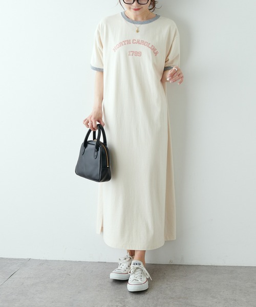 PUAL CE CIN（ピュアルセシン）の「リンガー カレッジロゴ カットソーワンピース（ワンピース・レディース・ネイビー/ナチュラル/グレイッシュベージュ・FREE）」の4枚目の写真