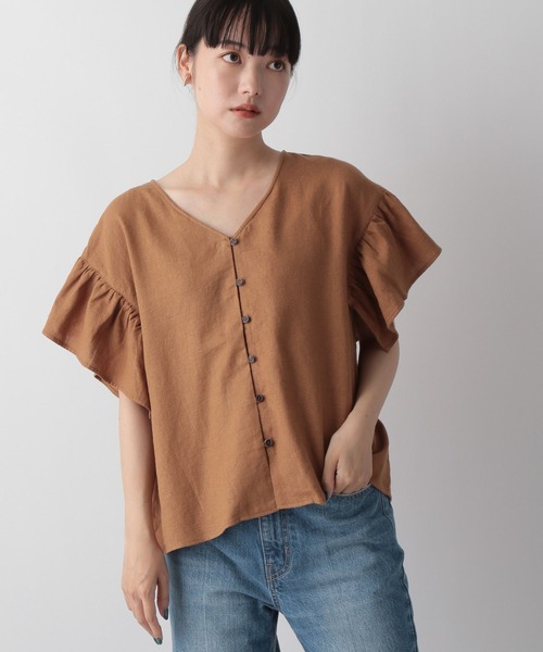 LOWRYS FARM（ローリーズファーム）の「アサレーヨンラッフルブラウス　344679（シャツ/ブラウス・レディース・ブラック/ブラウン/アイボリー/ボルドー・FREE）」の4枚目の写真