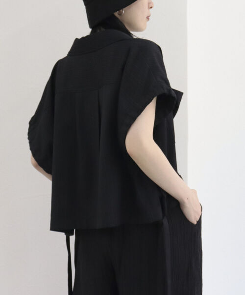 fredy repit（フレディレピ）の「レイヤードシャツベスト（ベスト・レディース・ブラック/チャコールグレー・38）」の8枚目の写真