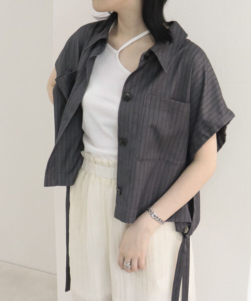 fredy repit（フレディレピ）の「レイヤードシャツベスト（ベスト・レディース・ブラック/チャコールグレー・38）」の14枚目の写真