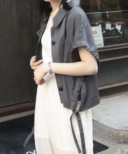 fredy repit（フレディレピ）の「レイヤードシャツベスト（ベスト・レディース・ブラック/チャコールグレー・38）」の18枚目の写真