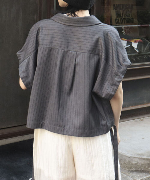 fredy repit（フレディレピ）の「レイヤードシャツベスト（ベスト・レディース・ブラック/チャコールグレー・38）」の20枚目の写真