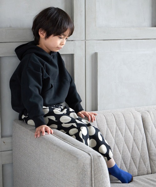 MAKE YOUR DAY(メイクユアデイ)の「ドロップショルダーポンチフーディ■80~140cm(スウェット・キッズ・ベージュ/カーキ/ブラック・140/130/80/120/110/100/90)」の5枚目の写真