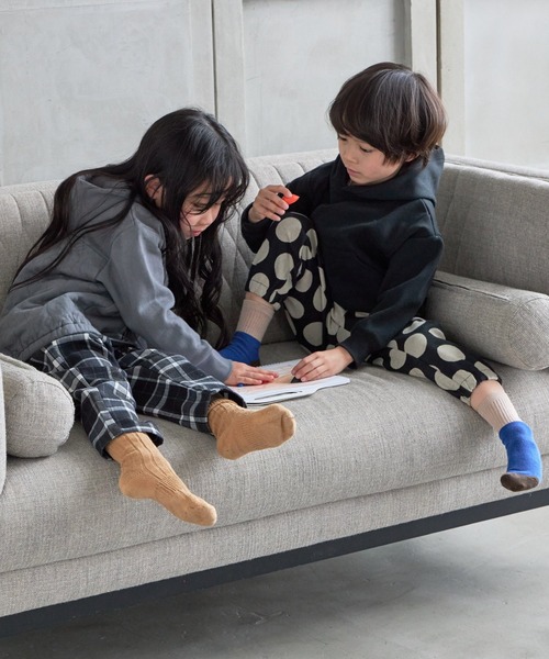 MAKE YOUR DAY(メイクユアデイ)の「ドロップショルダーポンチフーディ■80~140cm(スウェット・キッズ・ベージュ/カーキ/ブラック・140/130/80/120/110/100/90)」の9枚目の写真