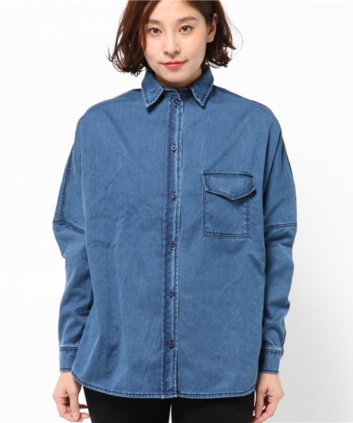 DouDou（ドゥドゥ）の「【DouDou】デニムシャツ（シャツ/ブラウス・レディース・インディゴブルー・FREE）」の2枚目の写真