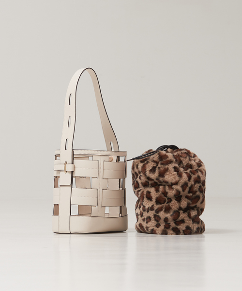 LOWELL things（ロウェル　シングス）の「Lattice/2WAYメッシュAWファーBAG（ハンドバッグ・レディース・ダークブラウン/スミクロ/ライトベージュ・フリー）」の18枚目の写真