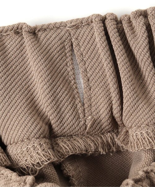 algy（アルジー）の「ジレセットアップ＆ロンTセット（セットアップ・キッズ・ベージュ/ブラック・MEDIUM/X-SMALL/SMALL/XX-SMALL）」の5枚目の写真