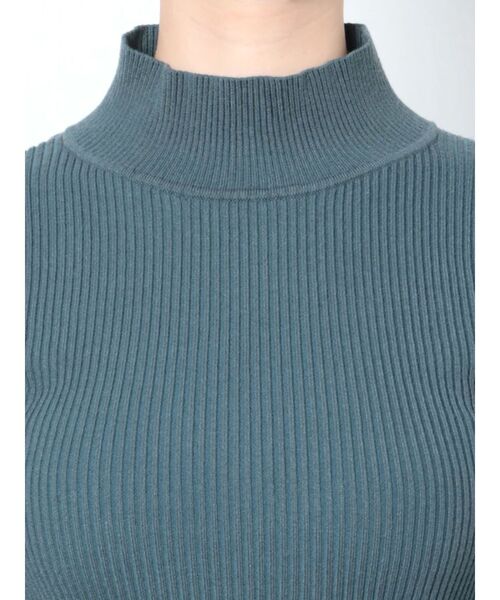 EMODA（エモダ）の「フィットフレアマキシワンピース（ワンピース・レディース・ブラック/ベージュ/ブルー・FREE）」の18枚目の写真