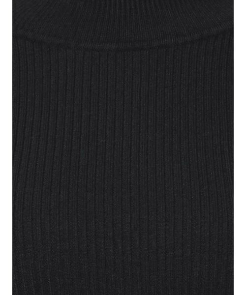 EMODA（エモダ）の「フィットフレアマキシワンピース（ワンピース・レディース・ブラック/ベージュ/ブルー・FREE）」の19枚目の写真