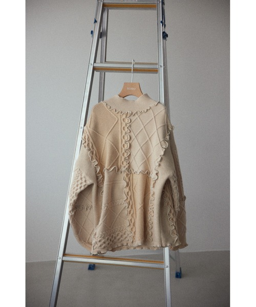 BLACK BY MOUSSY（ブラックバイマウジー）の「mellow knit tops（メロウニットトップス）（ニット/セーター・レディース・ホワイト/グレー・FREE）」の4枚目の写真