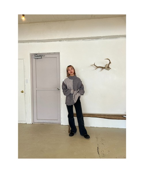 BLACK BY MOUSSY（ブラックバイマウジー）の「mellow knit tops（メロウニットトップス）（ニット/セーター・レディース・ホワイト/グレー・FREE）」の22枚目の写真