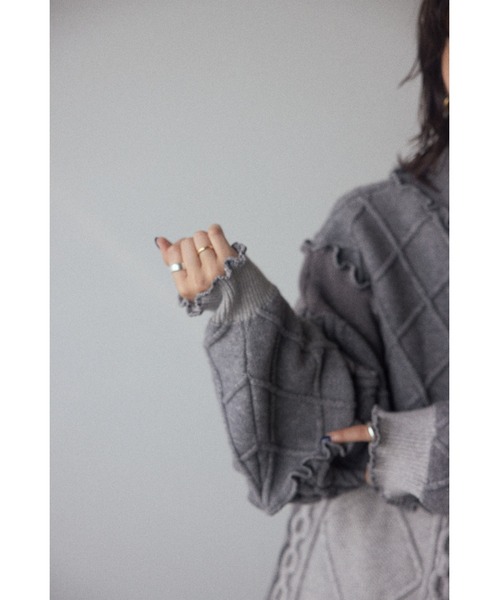 BLACK BY MOUSSY（ブラックバイマウジー）の「mellow knit tops（メロウニットトップス）（ニット/セーター・レディース・ホワイト/グレー・FREE）」の12枚目の写真