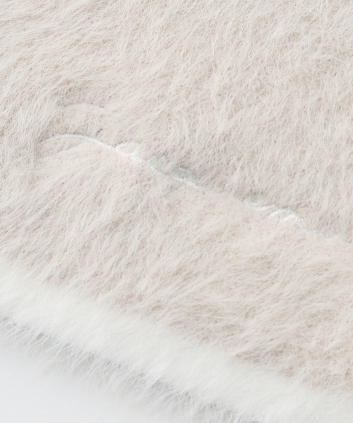 JACQUEMUS（ジャックムス）の「【JACQUEMUS / ジャックムス】 L ECHARPE NEVE（マフラー・メンズ・アイボリー/ピンク・FREE）」の6枚目の写真