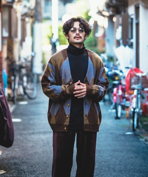 improves（インプローブス）の「【improves】アーガイルライク 幾何学模様 モヘアタッチ カーディガン（カーディガン/ボレロ・メンズ・グレイッシュブルー/パープル/イエロー・LARGE/MEDIUM）」の22枚目の写真