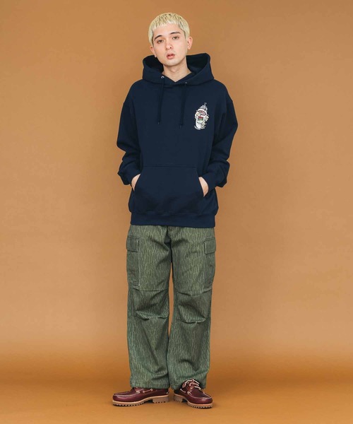 x large スプレーパーカー XLARGE（エクストララージ）の「SHAKE THE SPRAY HOODED SWEAT