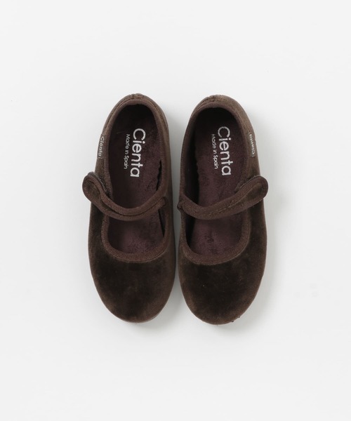 Cienta（シエンタ）の「Cienta ベロアストラップシューズ(KIDS)（バレエシューズ・キッズ・ネイビー/ブラウン・19/18/17/20）」の6枚目の写真