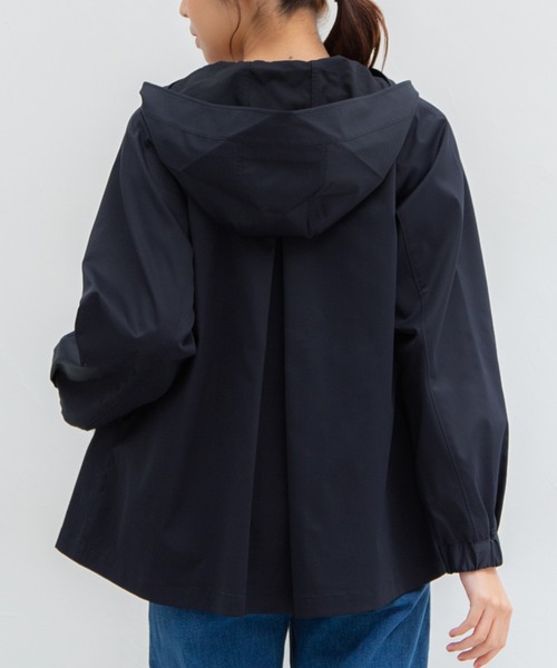 【新品】Newans♡ニュアンス フリルブルゾン 撥水加工付きレインコート0 新品】Newans♡ニュアンス フリルブルゾン 撥水加工付きレイン